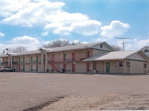 American & Rv Park Motel *